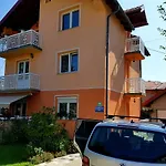 Guesthouse Relax And Fly Sarajevo